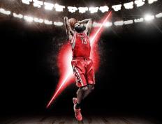 IM体育注册链接-赛道与球场的双重奏，库里F1街道赛闪耀，北京男篮淘汰新疆