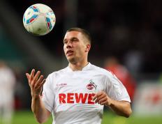 IM体育数据分析平台-当拉梅洛爆发遇上广东队，一场跨越次元的篮球对决