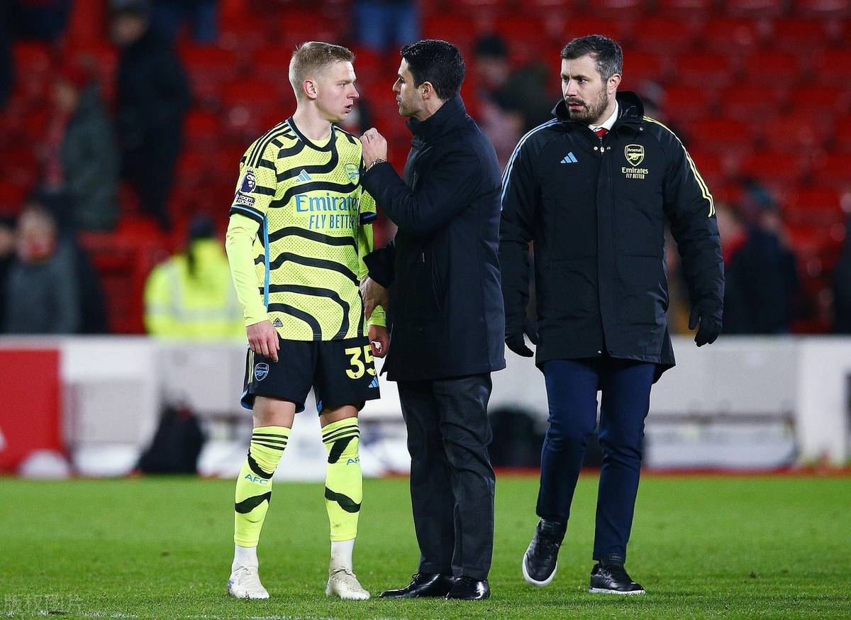 IM体育官网-阿森纳中场球员透露与队友聚餐不和影响战绩的简单介绍