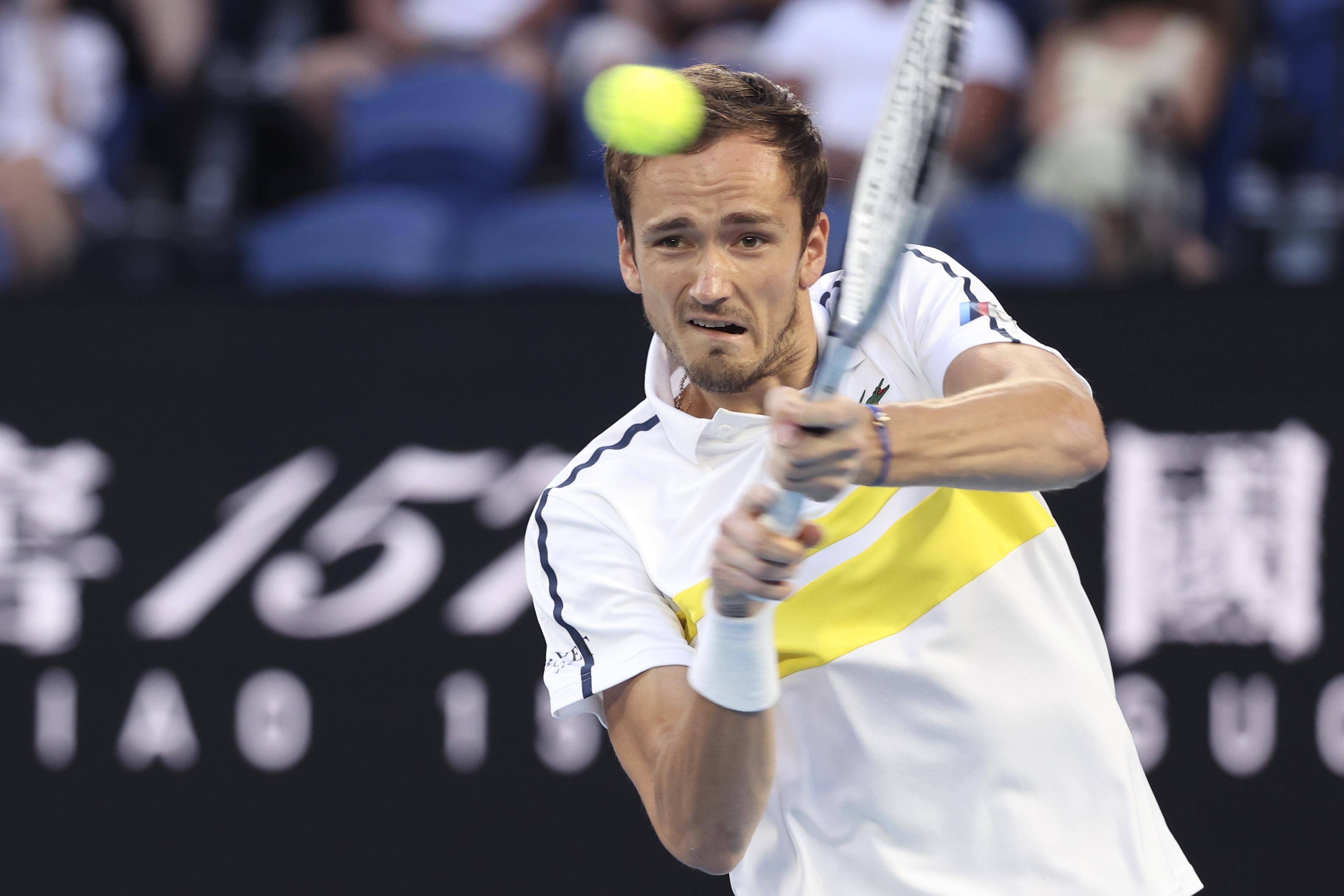 IM体育官方平台-关于意大利网球队强势西班牙网球队，梅德韦杰夫高光表现的信息