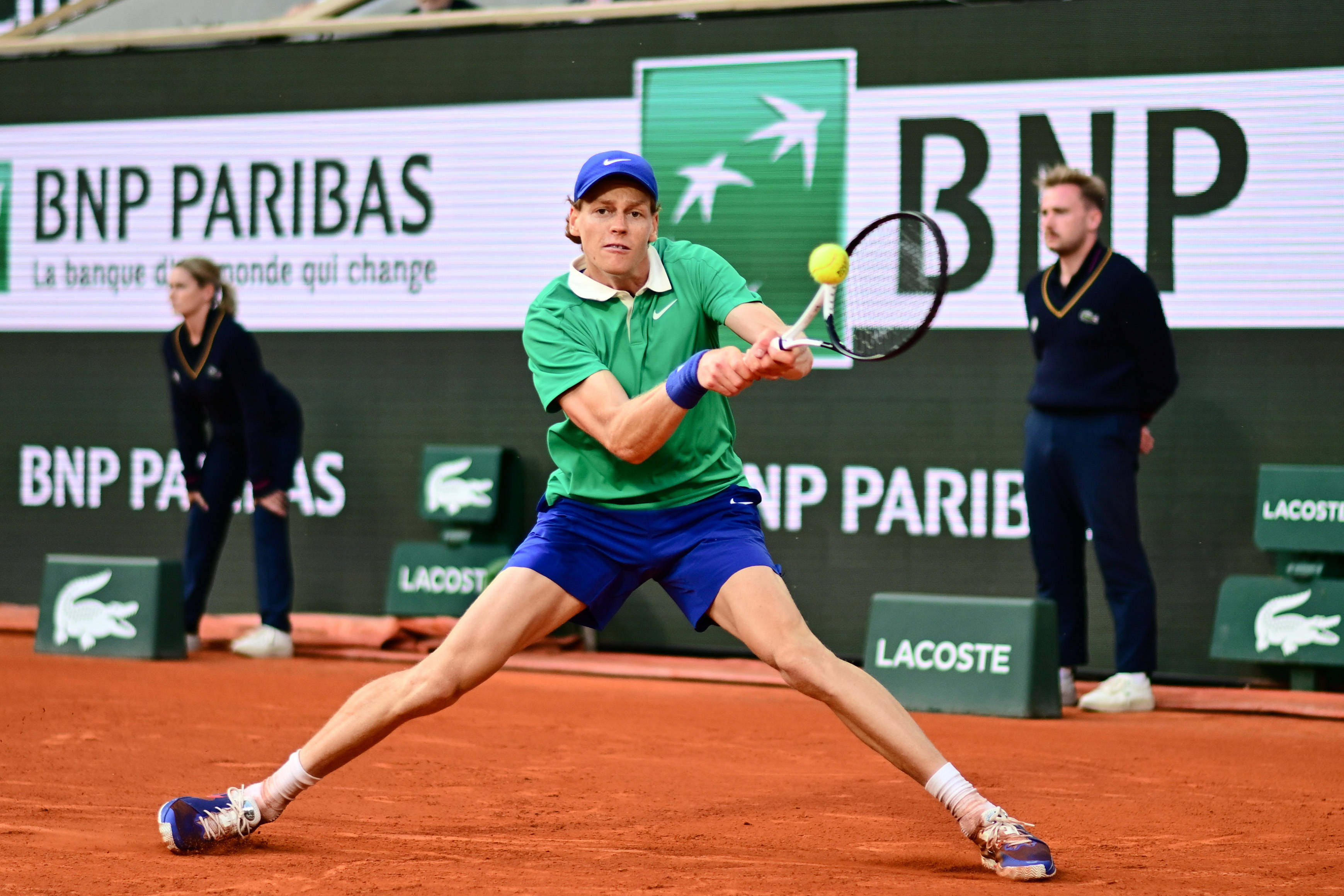 IM体育官网-包含世界网球队强势澳大利亚网球队，阿尔卡拉斯统治全场的词条