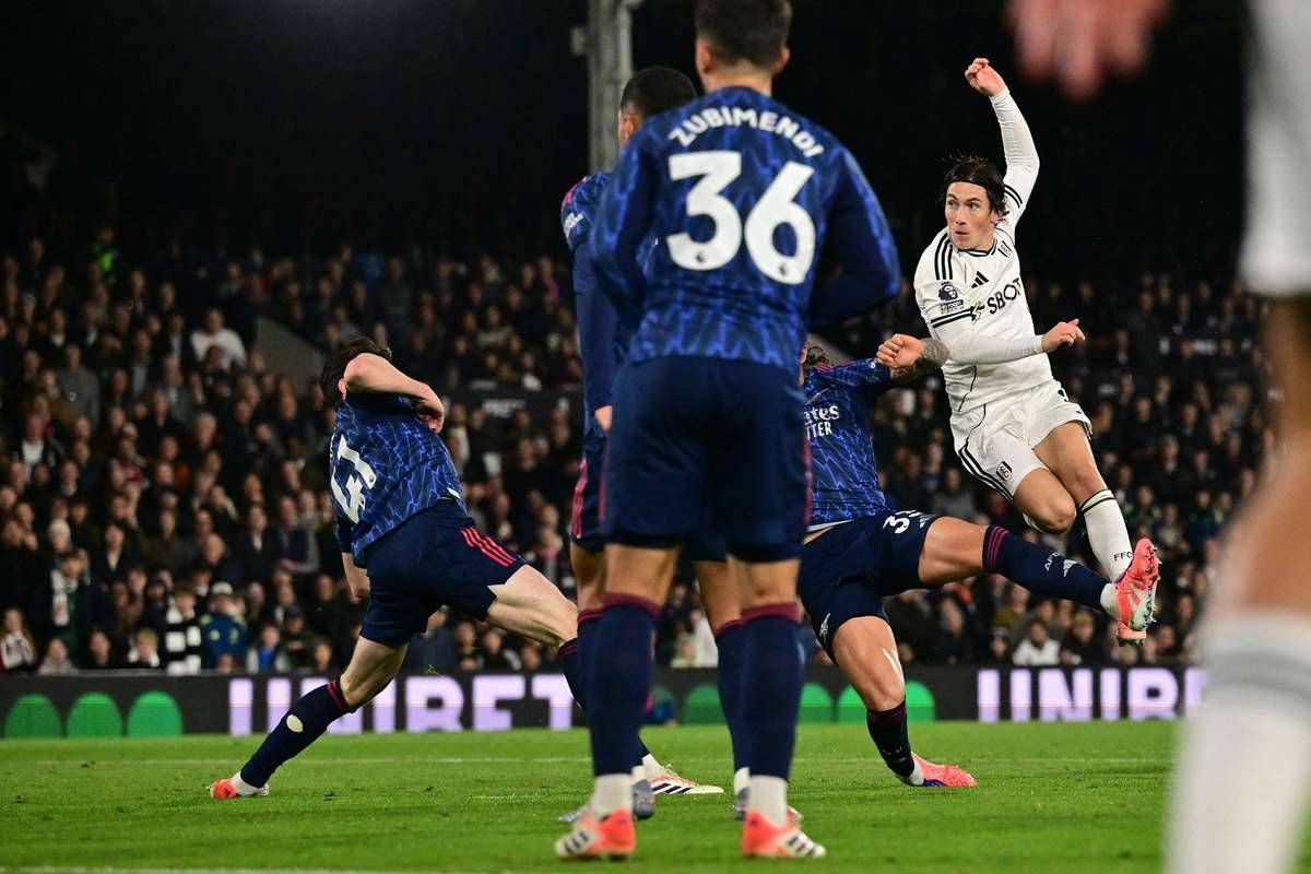 IM体育在线注册-包含热刺客场逼平富勒姆,孙兴慜梅开二度砸开平局僵局的词条