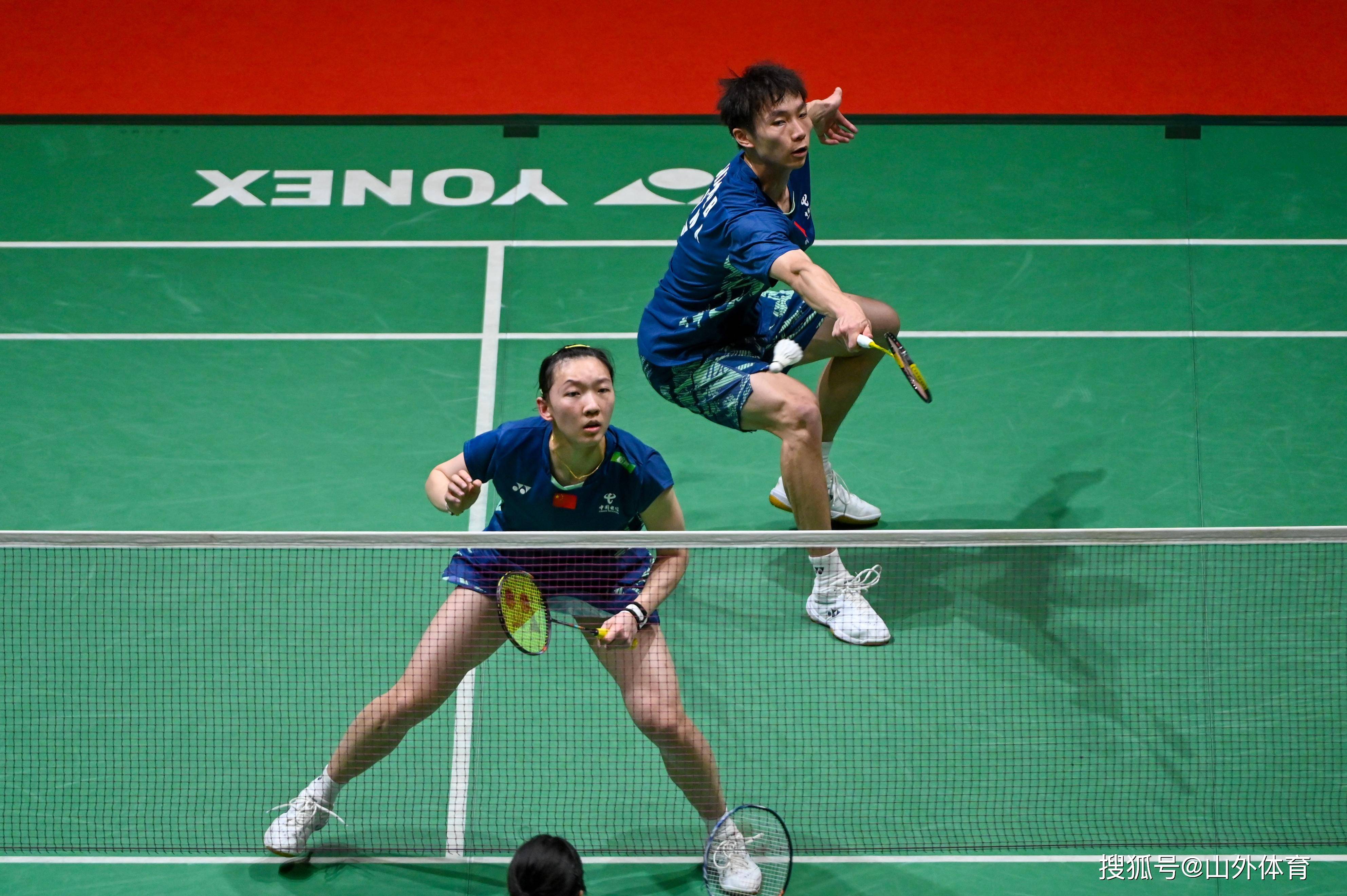 IM体育官网入口-丹麦队在羽毛球比赛中夺得冠军