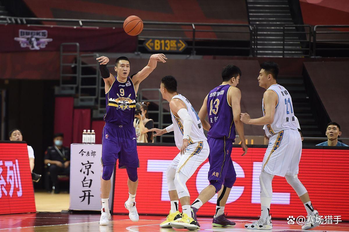 IM体育-天津队遭遇浙江广厦队反扑，不敌对手
