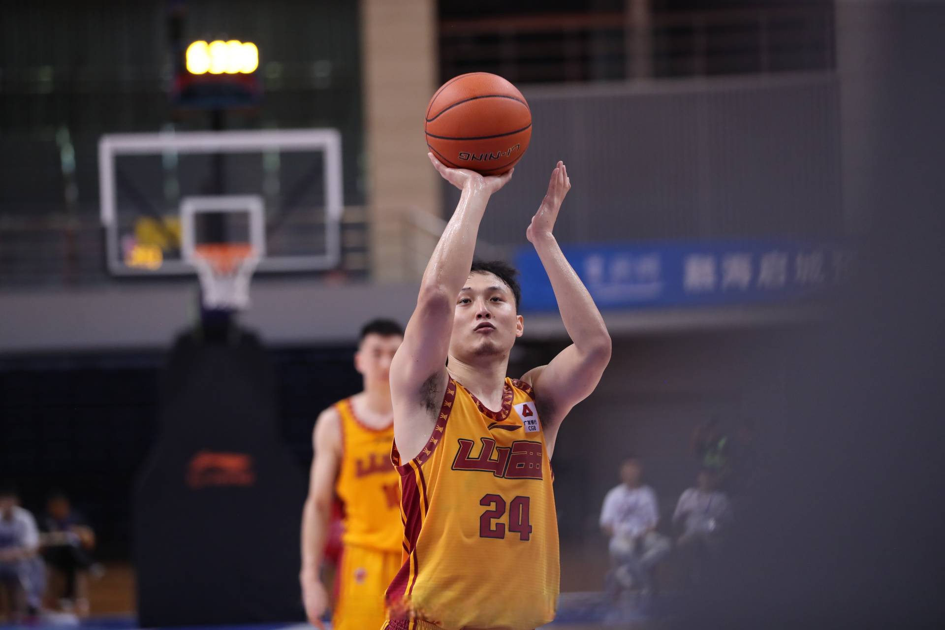 IM体育官方网-山西汾酒队平深圳队，继续保持稳定战绩