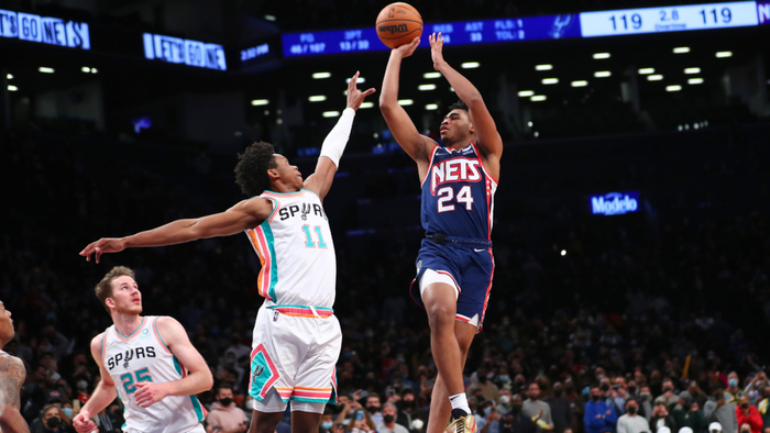 IM体育社区互动入口-篮网高额签下新秀，引发球员工资争议的简单介绍