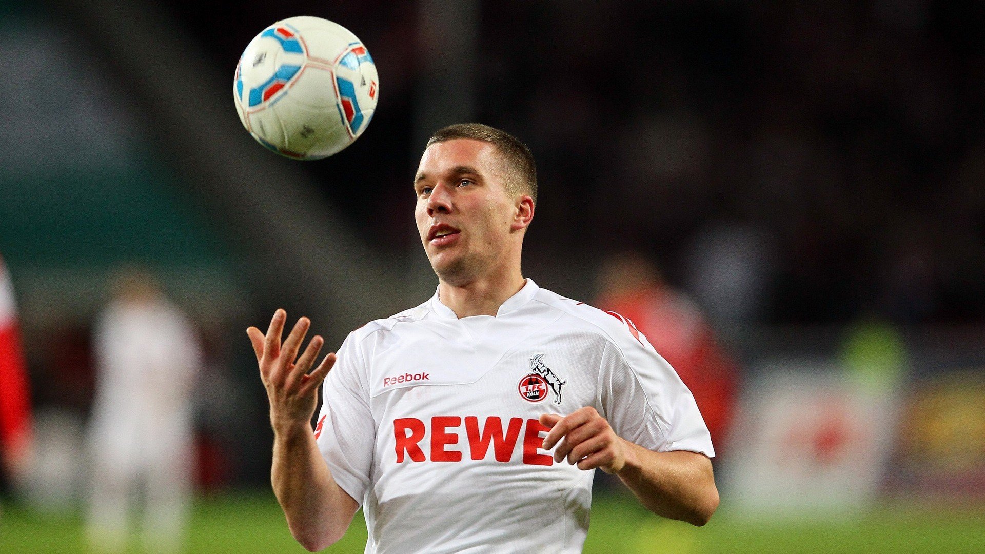 IM体育在线注册-突尼斯压制乌克兰，法比尼奥成为关键先生—非洲之狐的战术革命